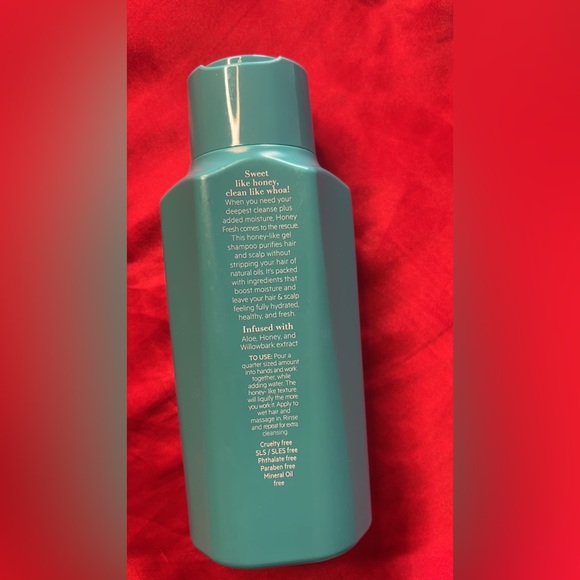 Honey Fresh ( a clarifying shampoo with moisture) - Picture 2 of 2